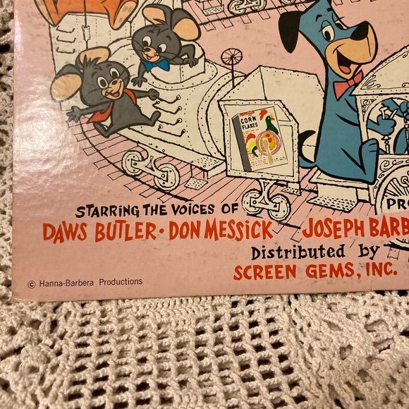 Vintage Huckleberry Hound - Kellogg’s TV Show - Vinyl LP gallery Wall Art Decor - Picture 5 of 17